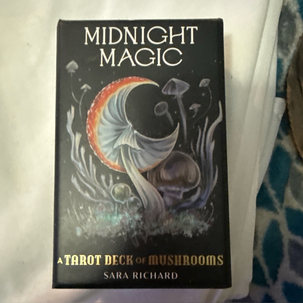 Midnight Magic Tarot Deck